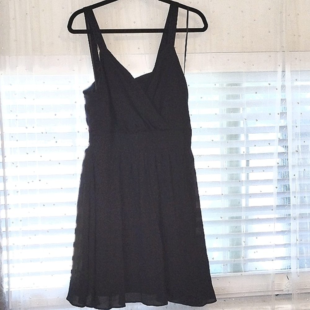 Inc. Womans Deep Black Shoulder Straps, V-Neck Mini Dress, Size L, NWT